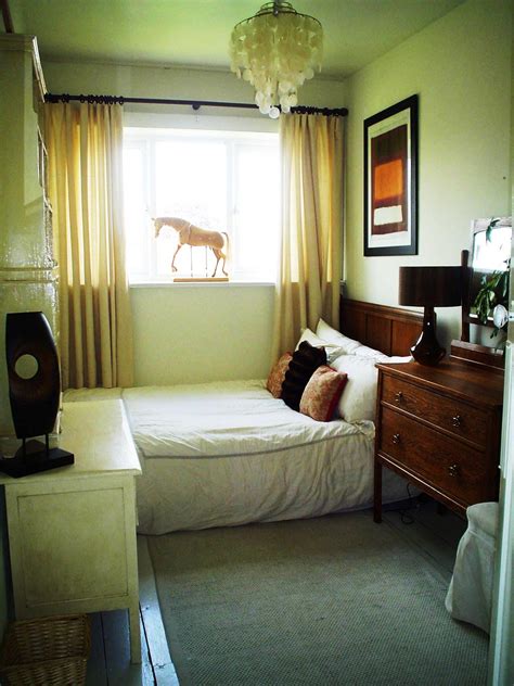 small bedroom interior design ideas